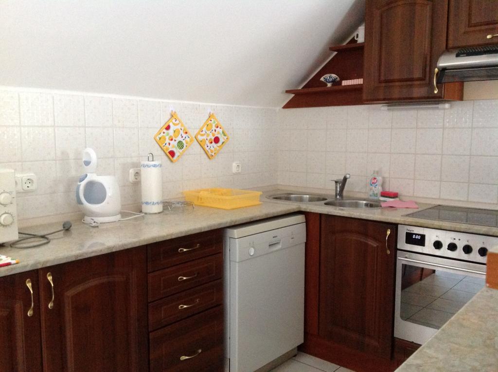 Attila Apartmanhaz Hotel Hévíz Værelse billede